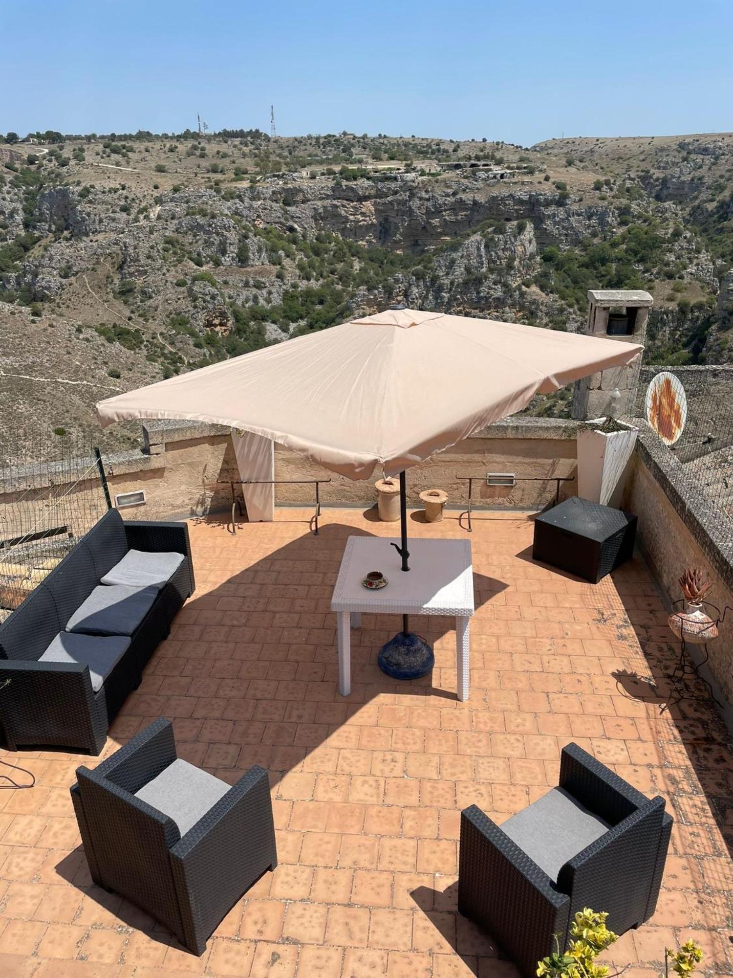 Bed and Breakfast Dimora La Gravina à Matera Extérieur photo